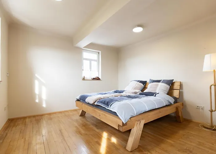 Zur Alten Linde * Schmissberg